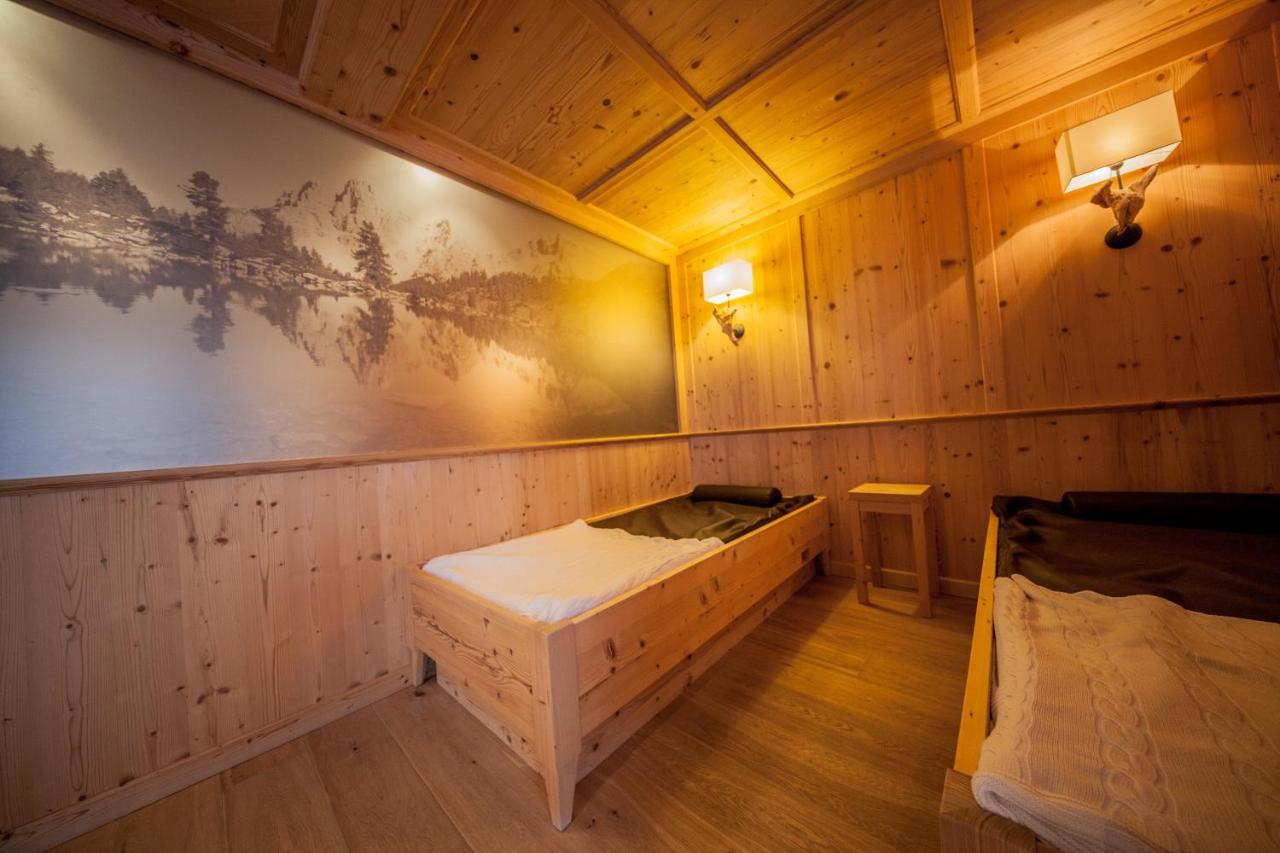 Villa Flora Mountain Lodges San Cassiano  Ngoại thất bức ảnh