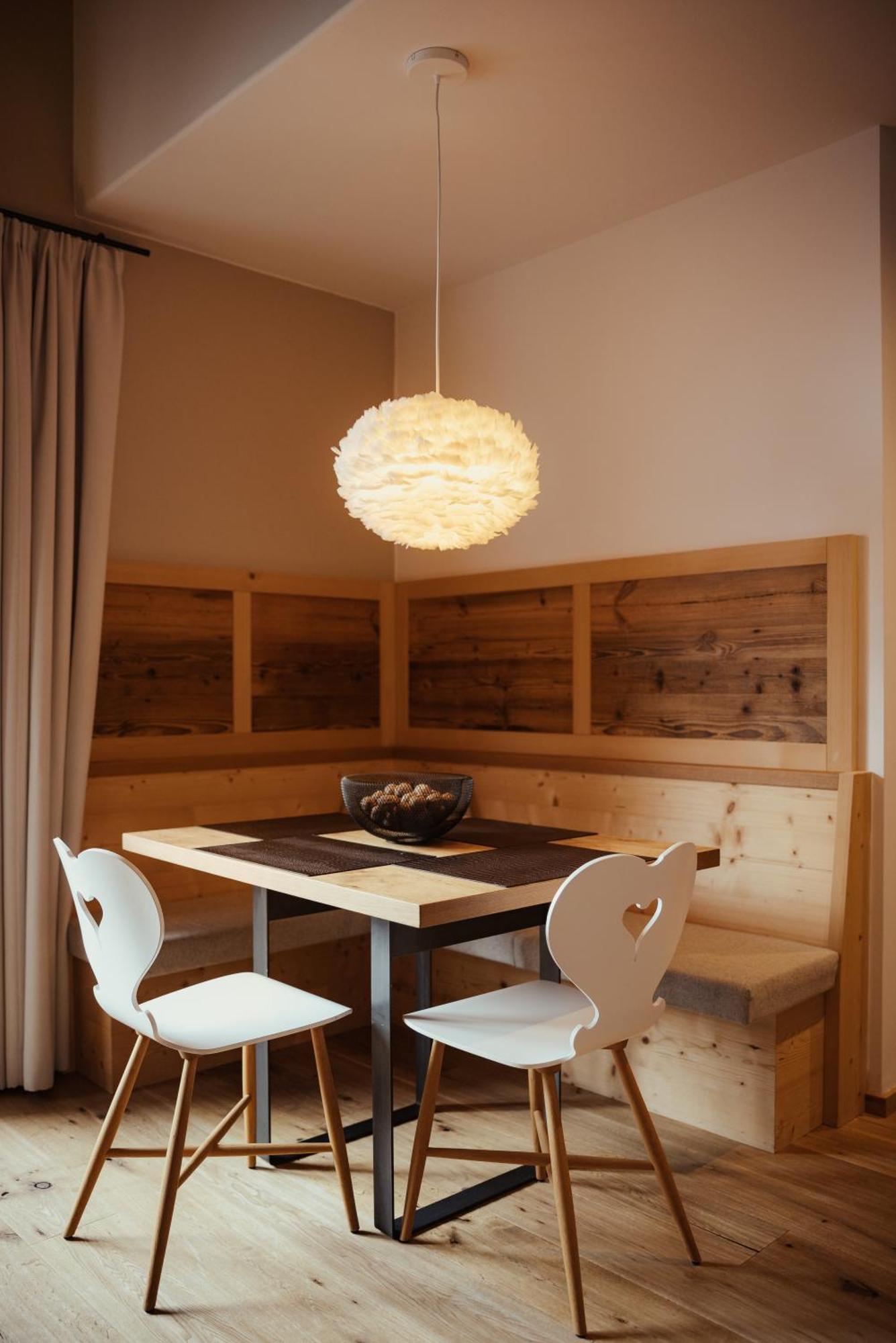 Villa Flora Mountain Lodges San Cassiano  Ngoại thất bức ảnh