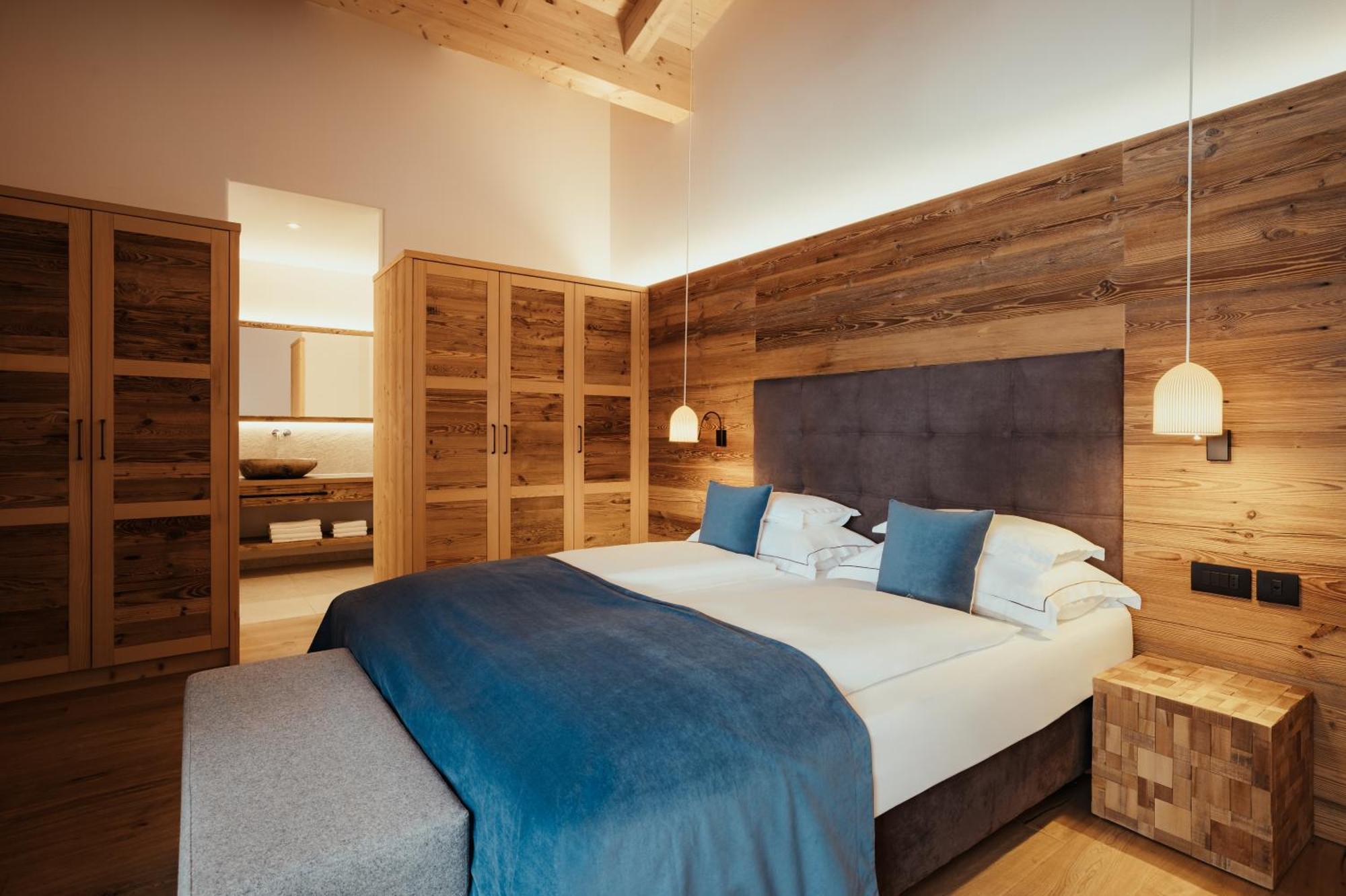Villa Flora Mountain Lodges San Cassiano  Ngoại thất bức ảnh